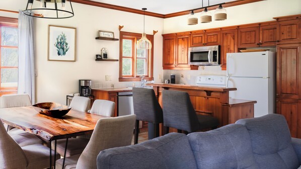 Family Chalet, Patio | In-room dining
