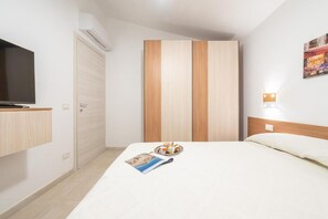 Villa, 3 Schlafzimmer, eigener Pool, Gartenblick
