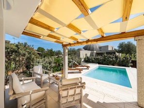 Villa, 3 Bedrooms, Private Pool, Garden View | Pool