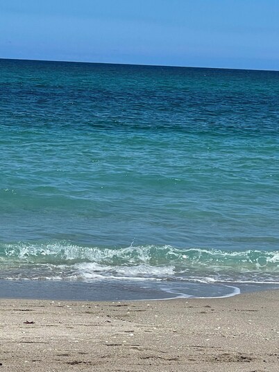 Singer Island 4 bedrooms heated pool only steps away from our beautiful beach