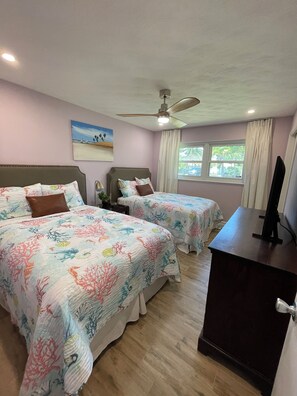 4 bedrooms, iron/ironing board, travel crib, free WiFi