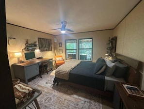 3 chambres, fer et planche à repasser, Wi-Fi gratuit, draps fournis