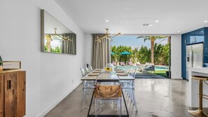 Outdoor dining - Private Oasis, 4 BR, Huge Heated Pool & Spa, Views (Palm Springs)