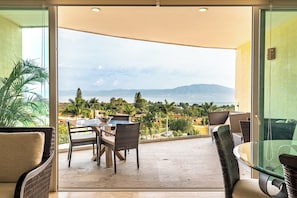 Deluxe Condo, Balcony, Lake View | Terrace/patio