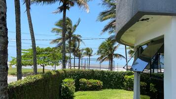 Vila básica | Terraço/pátio