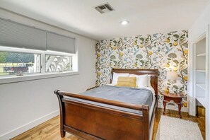 4 chambres, fer et planche à repasser, Wi-Fi gratuit, draps fournis