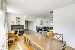 Interior - NEW RENO Historic Creamery in Berkshires w/hot tub (New Lebanon)