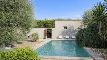 Piscine extérieure