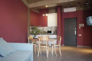 Living area - Welcome to Your Cozy, Modern Loft in the Heart of Old Batumi! (Batumi)