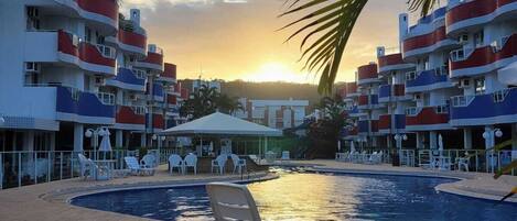 Outdoor pool, a heated pool