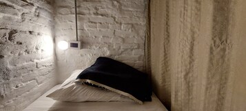 Sábanas de algodón egipcio, ropa de cama de alta calidad y wifi gratis 