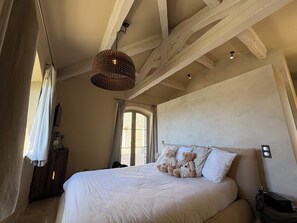 4 chambres, fer et planche Ă repasser, Wi-Fi
