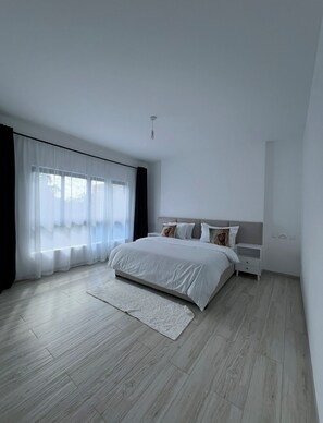 2 Schlafzimmer, Bügeleisen/Bügelbrett, WLAN, Bettwäsche