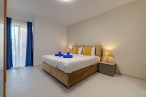 2 dormitorios, tabla de planchar con plancha, wifi gratis y ropa de cama