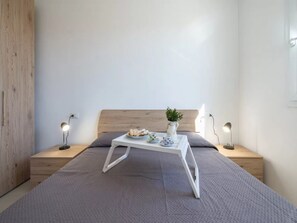 2 bedrooms - New Holiday Home With sea View Terrace (Badesi)