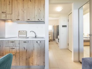 Apartment, 1 Schlafzimmer, Balkon, Meerblick | Innenbereich