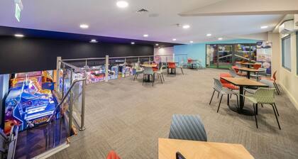 Serenity Shores - Billing Aquadrome