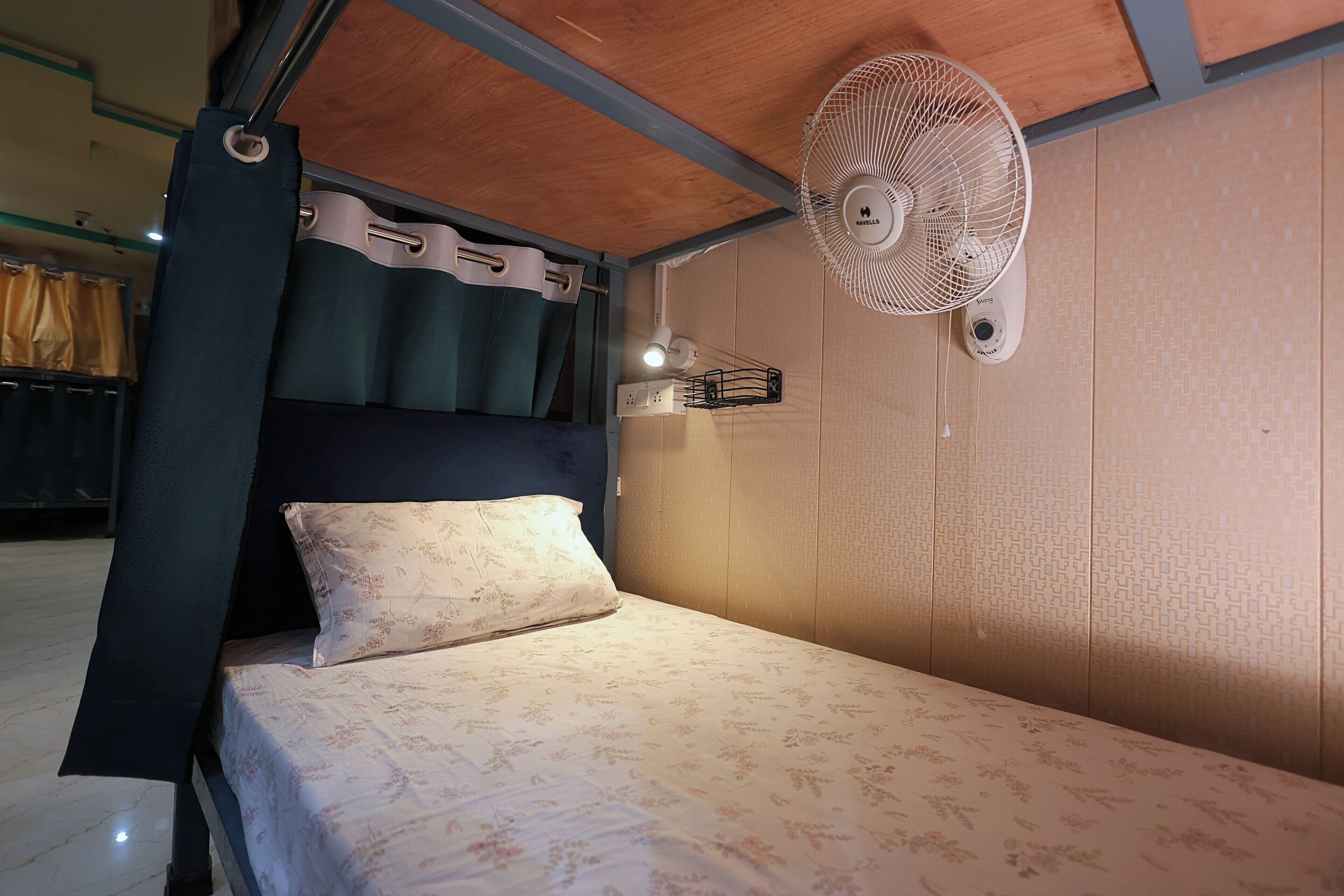 ห้องพักรวม, ระเบียง, วิวเมือง | เครื่องนอนป้องกันสารก่อภูมิแพ้, ตู้นิรภัยในห้องพัก