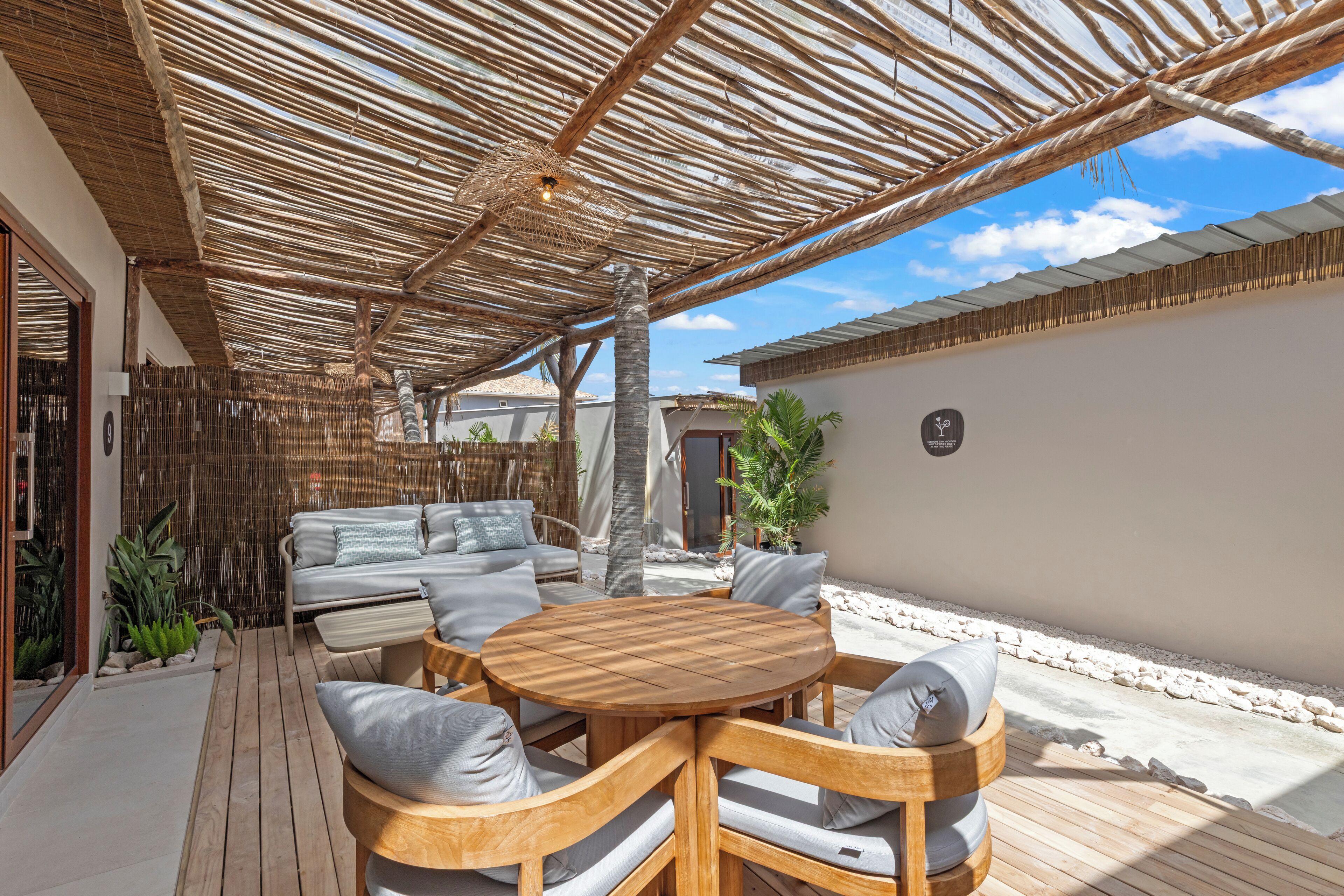 Bungalow Deluxe, 1 phòng ngủ, lanai, quang cảnh vườn | Hiên