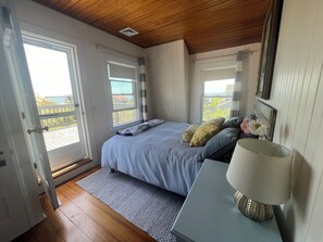 4 soverom, strykejern/-brett, wi-fi og sengetøy