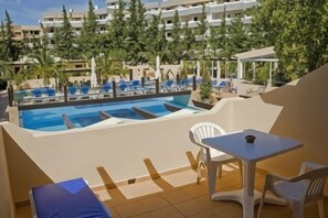 Outdoor pool - Hotel Balaia Mar (Olhos de Agua)