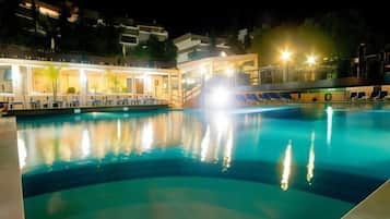 Piscina externa
