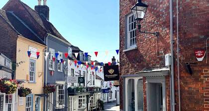 Peppercorn An Enchanting house in Lymington