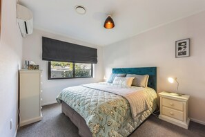 2 bedrooms, WiFi, bed sheets - Tahunanui Shoreside - Nelson Holiday Home (Nelson)