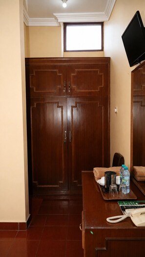 Standard Double Room | Desk, free WiFi - Ruba Grha (Yogyakarta)
