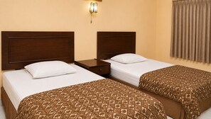 Standard Twin Room | Free WiFi