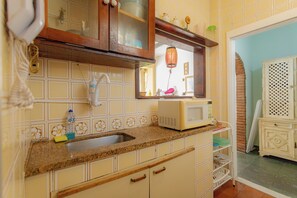 Apartment | Private kitchen