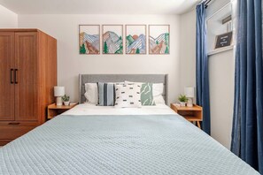 1 bedroom, free WiFi, bed sheets