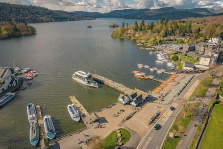 View from property. Burn How Garden Hotel - Bowness on Windermere