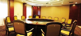 Xuehu Garden Hotel