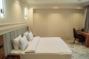 Superior Double Room | In-room safe, desk, free WiFi