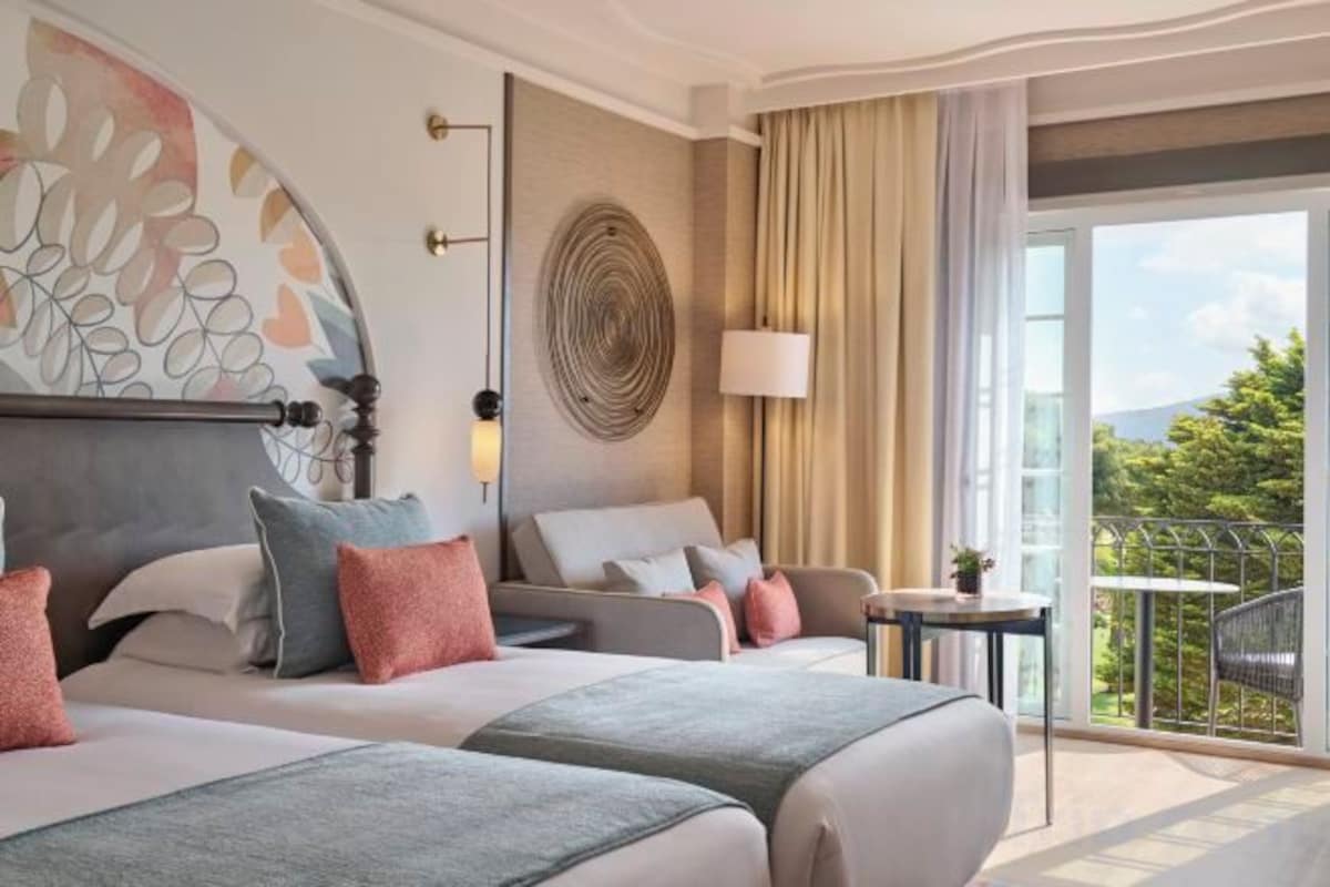 2 Twin Beds, Golf View, Terrace With Grand Club Access
