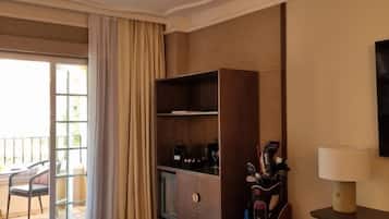 Cots/infant beds