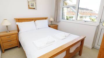 2 slaapkamers, individueel gedecoreerd, individueel gemeubileerd