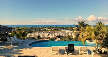 Central Villa, big spaces, 180° Seaview with infinite Pool con hot Jacuzzi