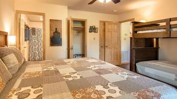 Fer et planche à repasser, Wi-Fi gratuit, draps fournis