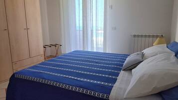 2 Schlafzimmer, Bügeleisen/Bügelbrett, Reisekinderbett, kostenloses WLAN