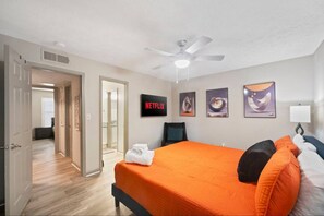 2 bedrooms, desk, iron/ironing board, travel crib