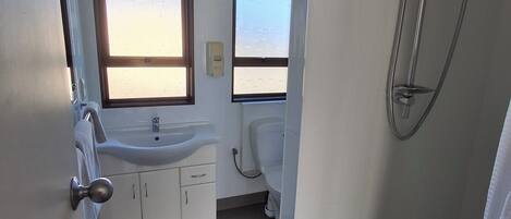 Towels, soap, shampoo, toilet paper