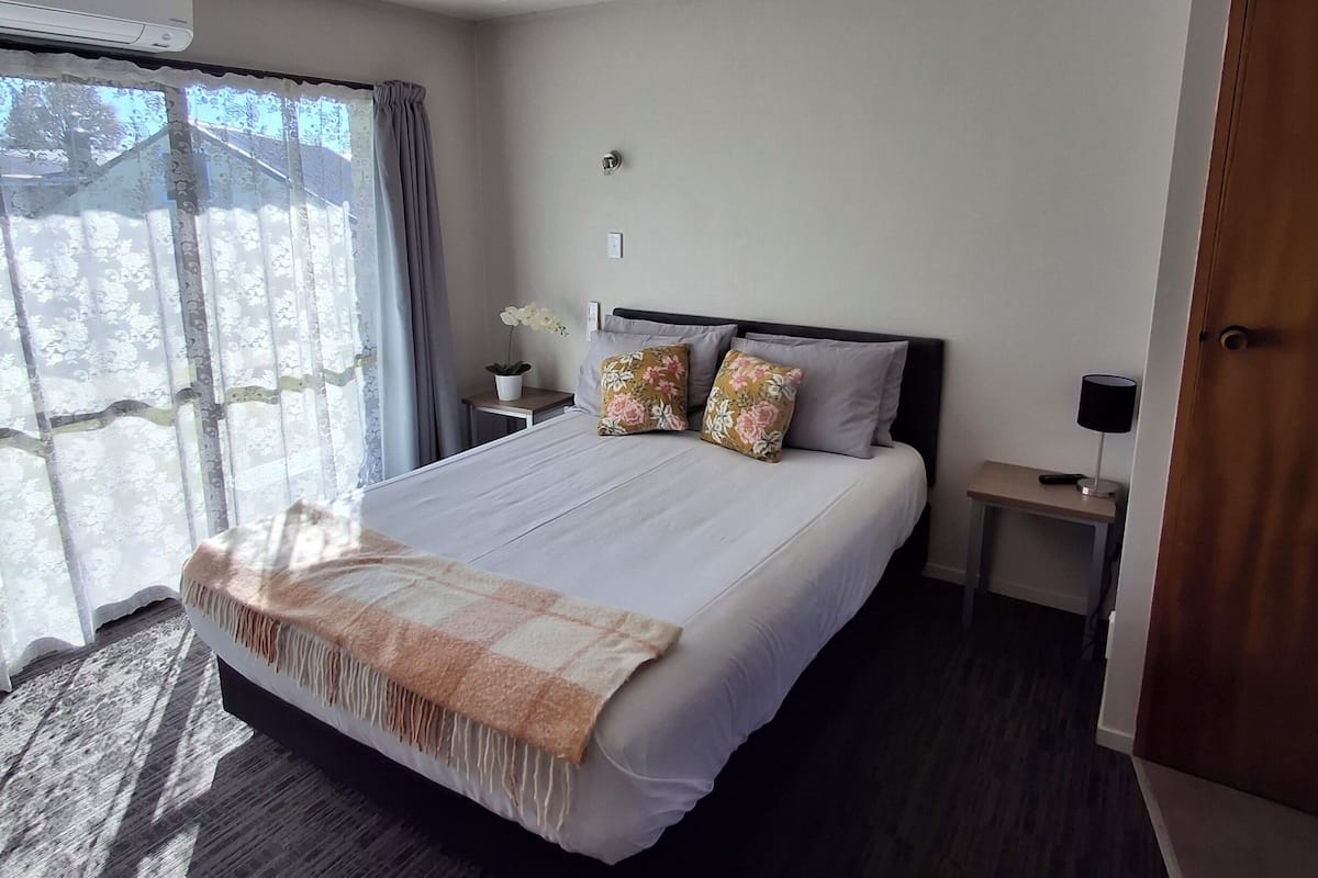 1 chambre, fer et planche Ă repasser, Wi-Fi gratuit