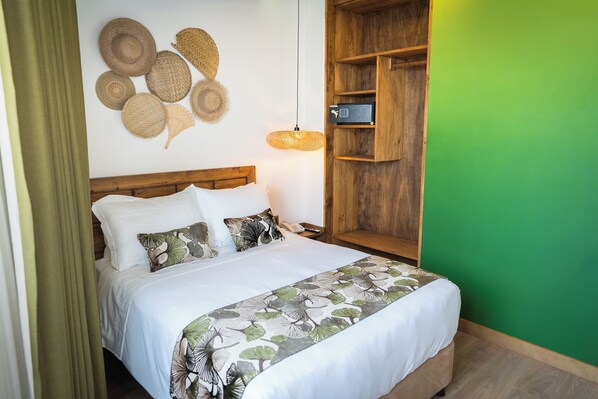 Deluxe Single Room | In-room safe, desk, laptop workspace, blackout drapes - Illampu Art Boutique Hotel (LA PAZ)