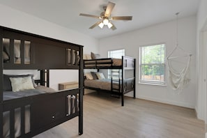 6 Schlafzimmer, kostenloses WLAN, Bettwäsche