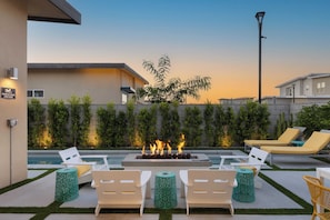 House (3 Bedrooms) | Interior - Lumen at Tahquitz: New Build With Pool, Fire Pit & Designer Interiors (Palm Springs)