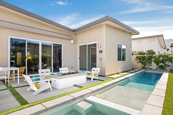 House (3 Bedrooms) | Interior - Lumen at Tahquitz: New Build With Pool, Fire Pit & Designer Interiors (Palm Springs)