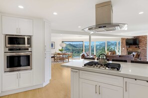 House (3 Bedrooms) | Interior - Designer Malibu Retreat w/ Private Pool, Dual Firepits, and A+ Panoramic Views (Agoura Hills)