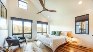 3 Schlafzimmer, Bügeleisen/Bügelbrett, Reisekinderbett, WLAN